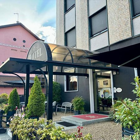 Hotel La Pace San Mauro Torinese Ngoại thất bức ảnh