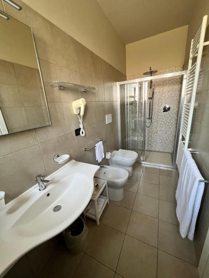 Hotel La Pace San Mauro Torinese Ngoại thất bức ảnh