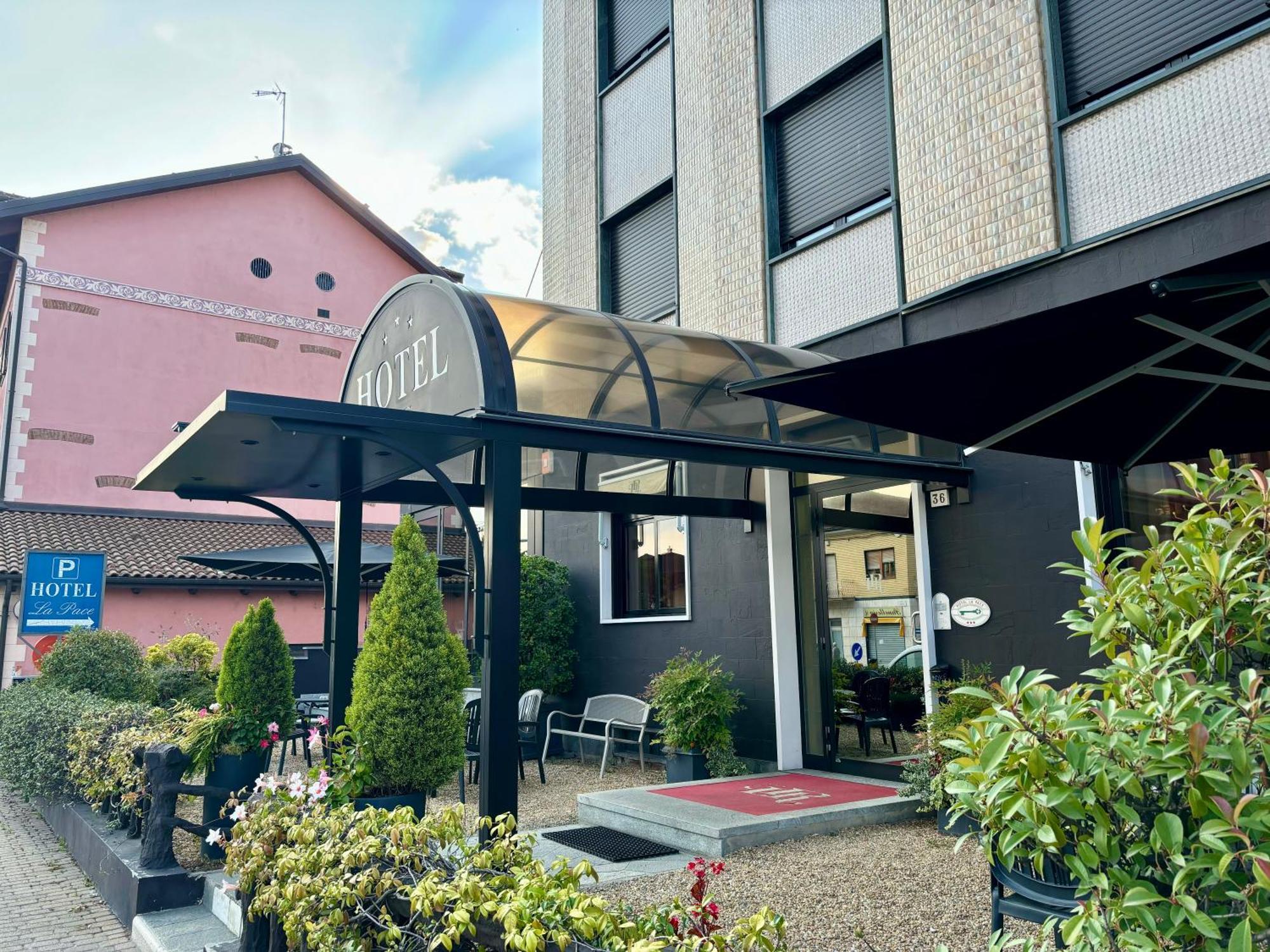Hotel La Pace San Mauro Torinese Ngoại thất bức ảnh
